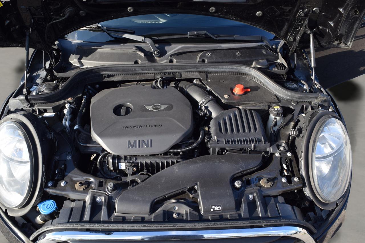 2018 MINI 3-Door Cooper Leather Panoramic Sunroof Navigation Photo