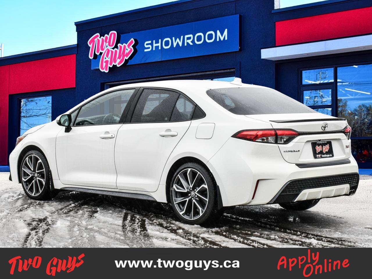 2020 Toyota Corolla XSE 2.0L   Sunroof   Nav   Auto   WOW KMS Photo3