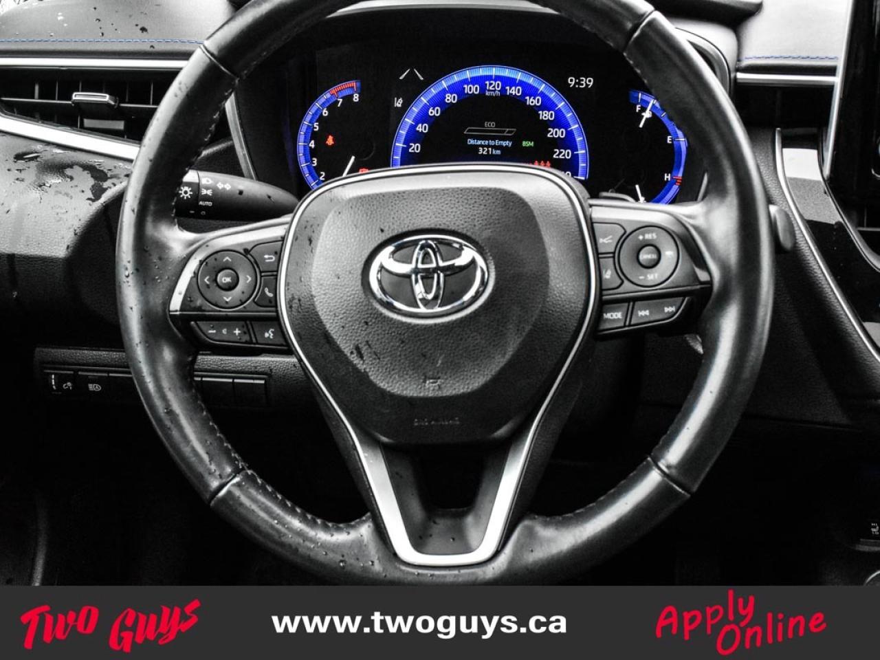 2020 Toyota Corolla XSE 2.0L   Sunroof   Nav   Auto   WOW KMS Photo