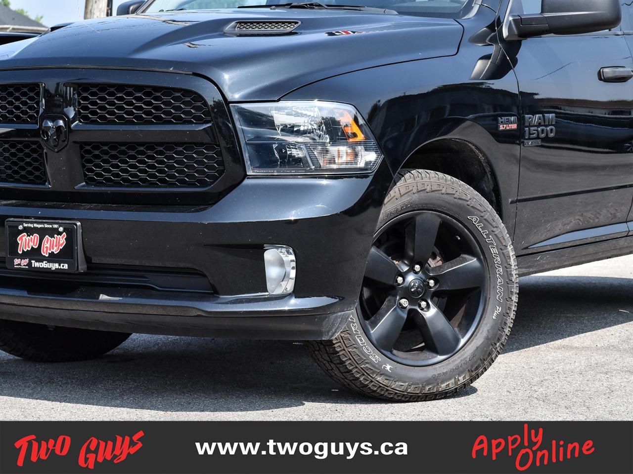 2022 RAM 1500 Express   Crew 5.7L 4WD   Night Edition   6 Pass Photo