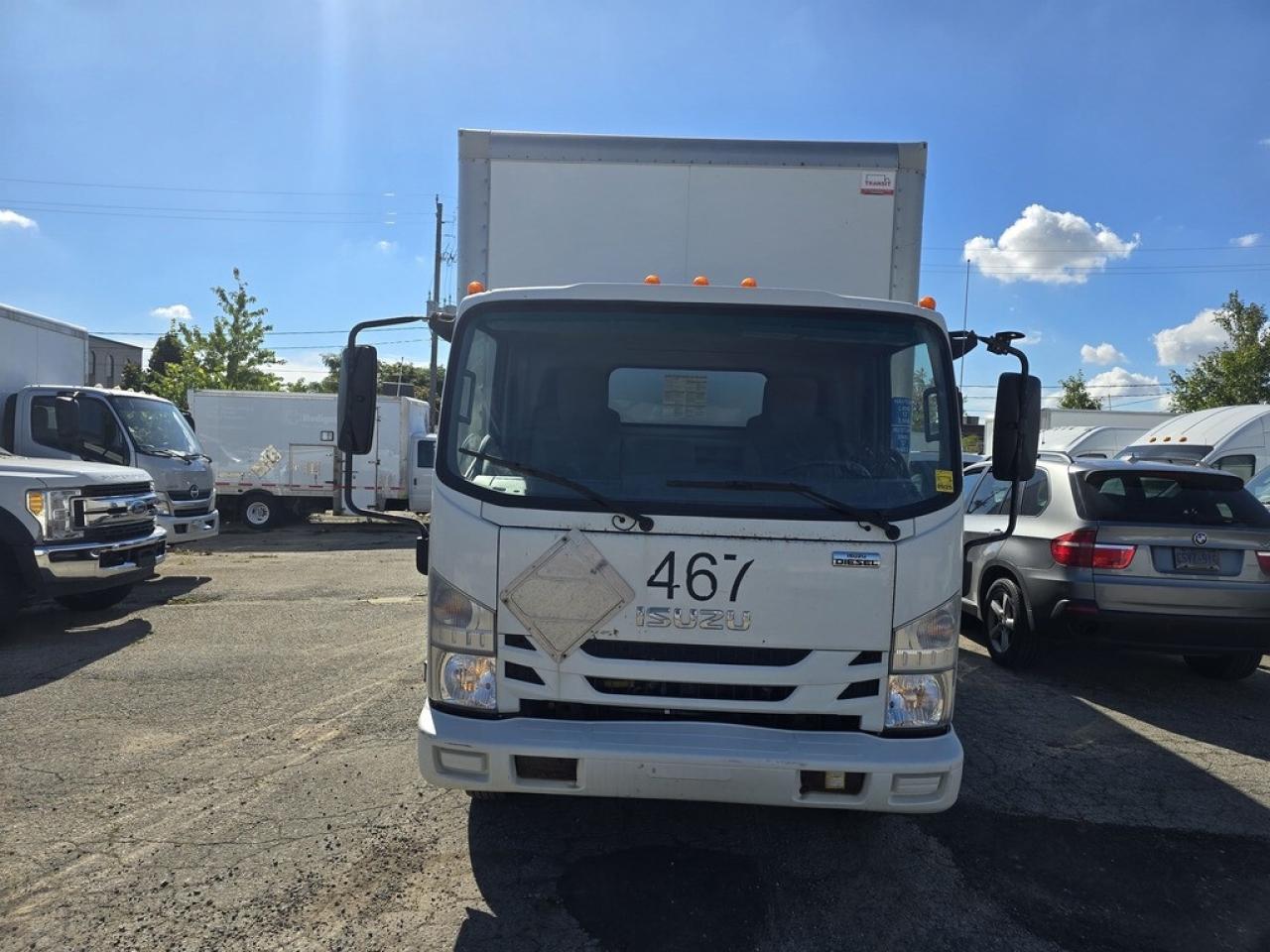 2019 Isuzu NRR NRR 20Ft - Lift Gate - Diesel - 98Wide Box Photo