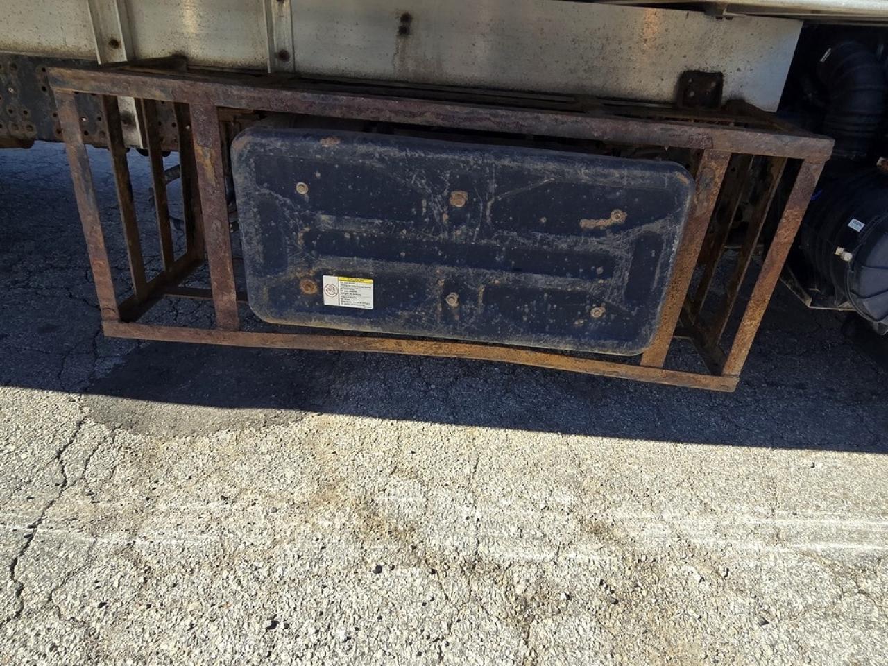 2019 Isuzu NRR NRR 20Ft - Lift Gate - Diesel - 98Wide Box Photo