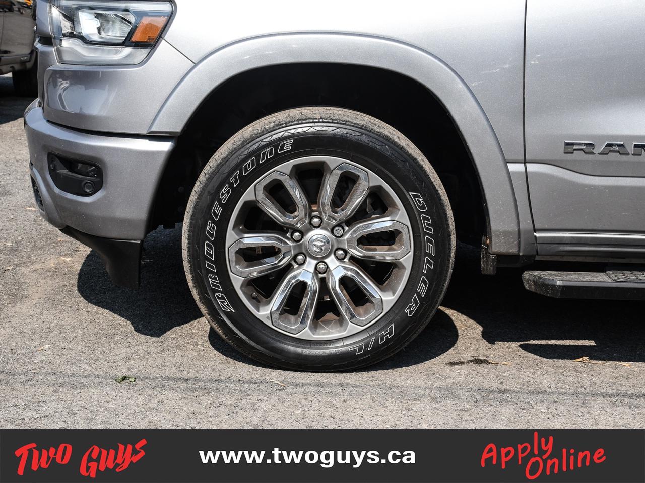 2022 RAM 1500 Laramie 5.7L 4WD Crew   Level B Group   Sport Pkg Photo4