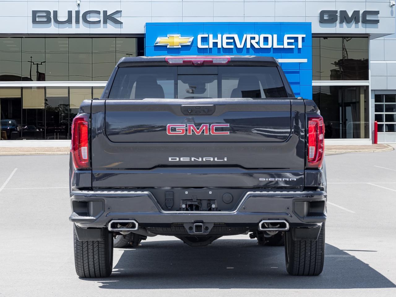 2023 GMC Sierra 1500 One Owner, No Accidents, Reserve Package, 22s,roof Photo