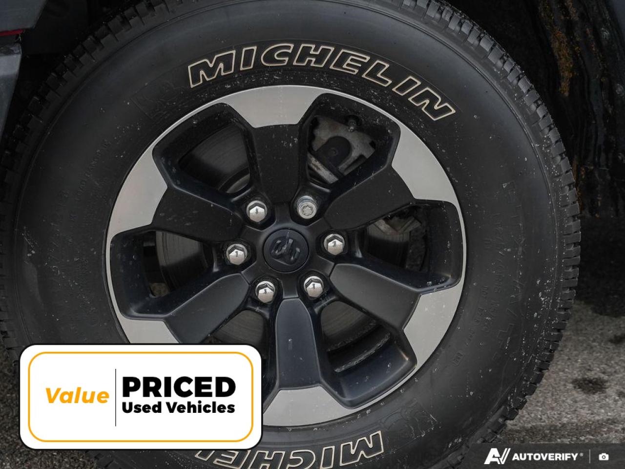 2019 RAM 1500 Leather Vented Buckets   Dual Pane Roof   Hemi Photo