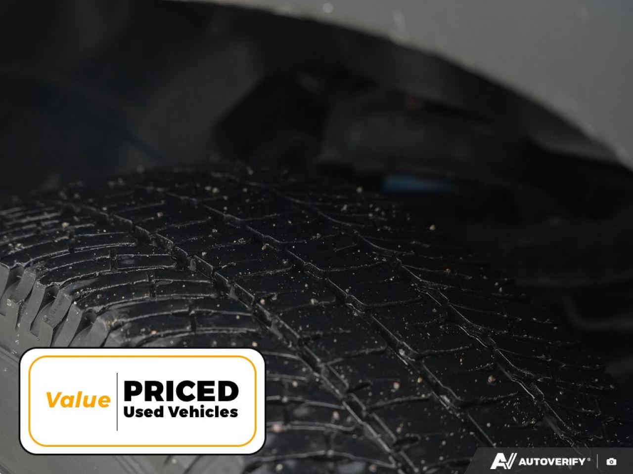 2019 RAM 1500 Leather Vented Buckets   Dual Pane Roof   Hemi Photo