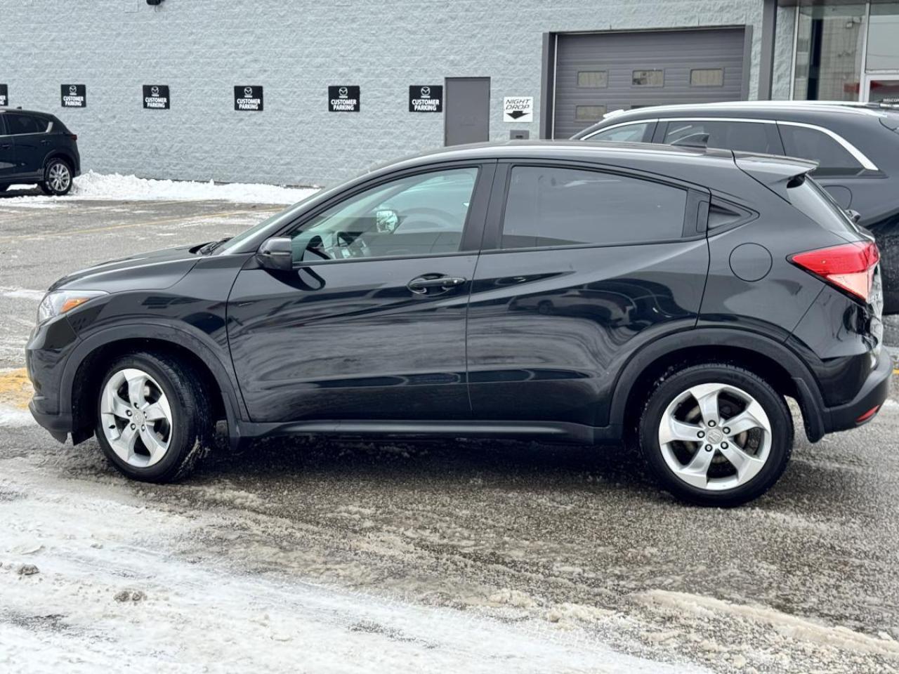 2016 Honda HR-V 4WD EX CVT/ GREAT VALUE/ CERTIFIED/ MUST SEE Photo