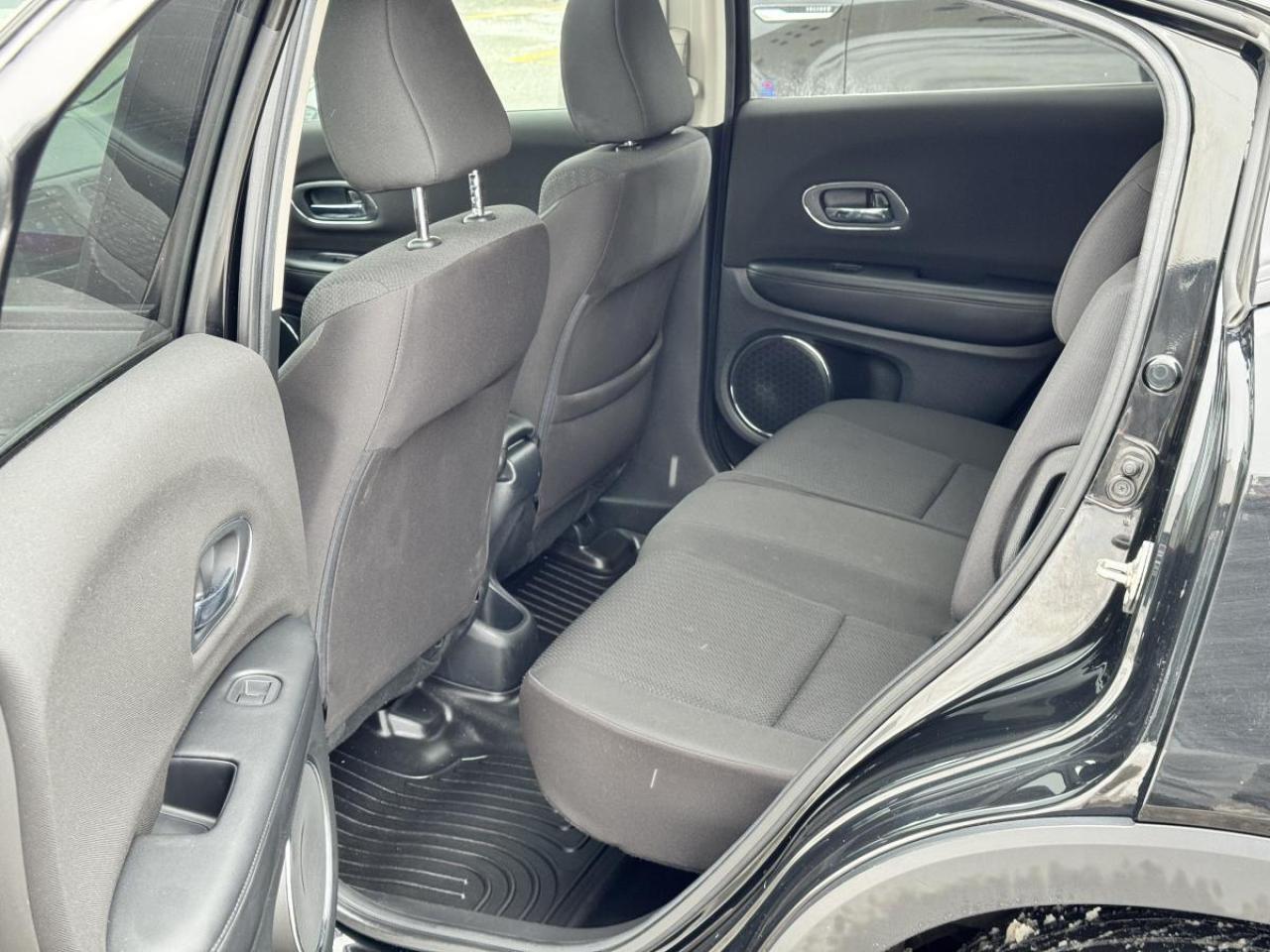 2016 Honda HR-V 4WD EX CVT/ GREAT VALUE/ CERTIFIED/ MUST SEE Photo