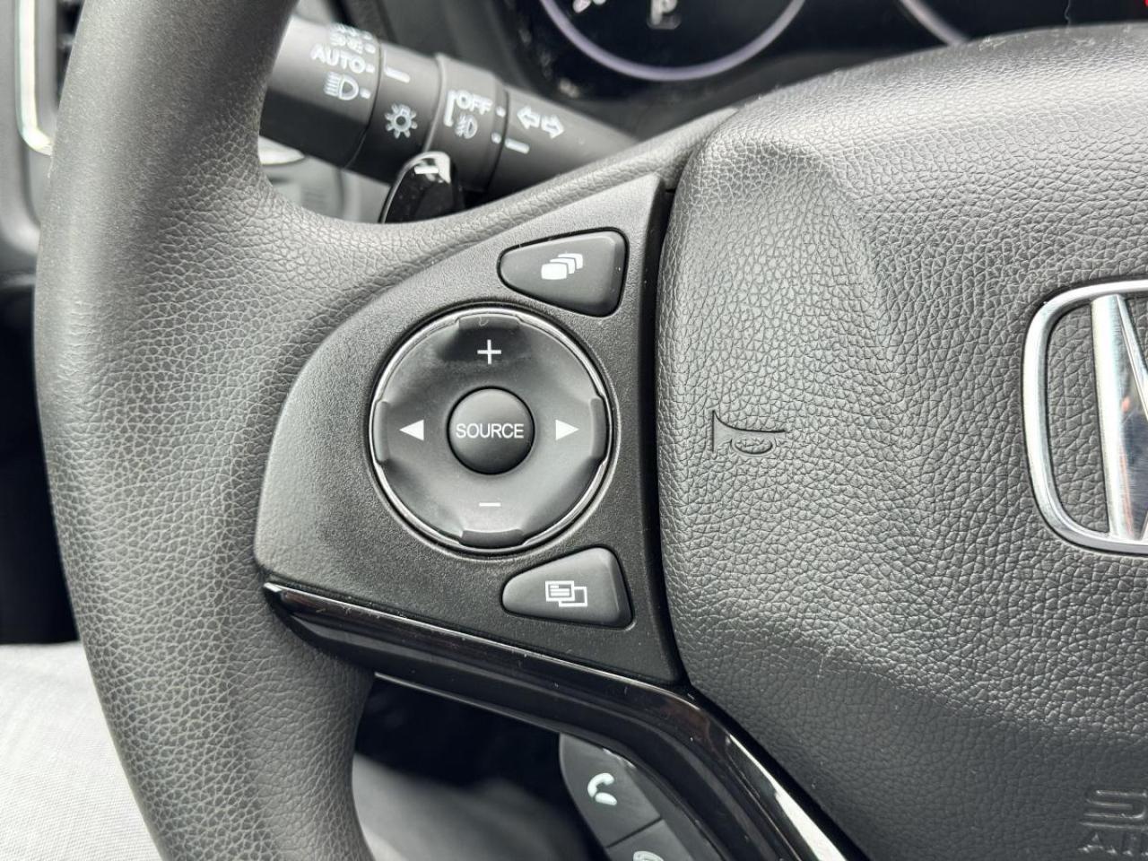 2016 Honda HR-V 4WD EX CVT/ GREAT VALUE/ CERTIFIED/ MUST SEE Photo