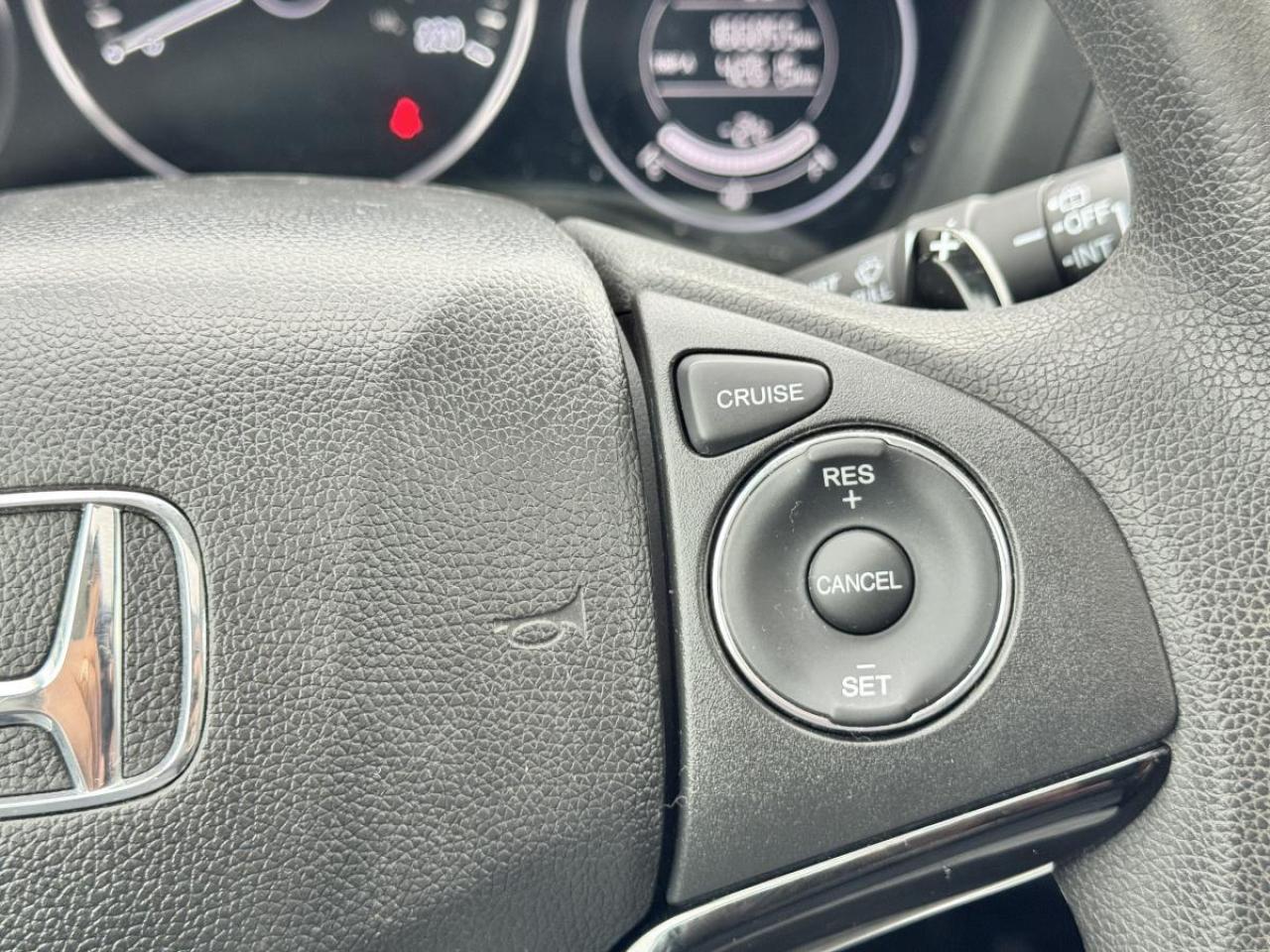 2016 Honda HR-V 4WD EX CVT/ GREAT VALUE/ CERTIFIED/ MUST SEE Photo