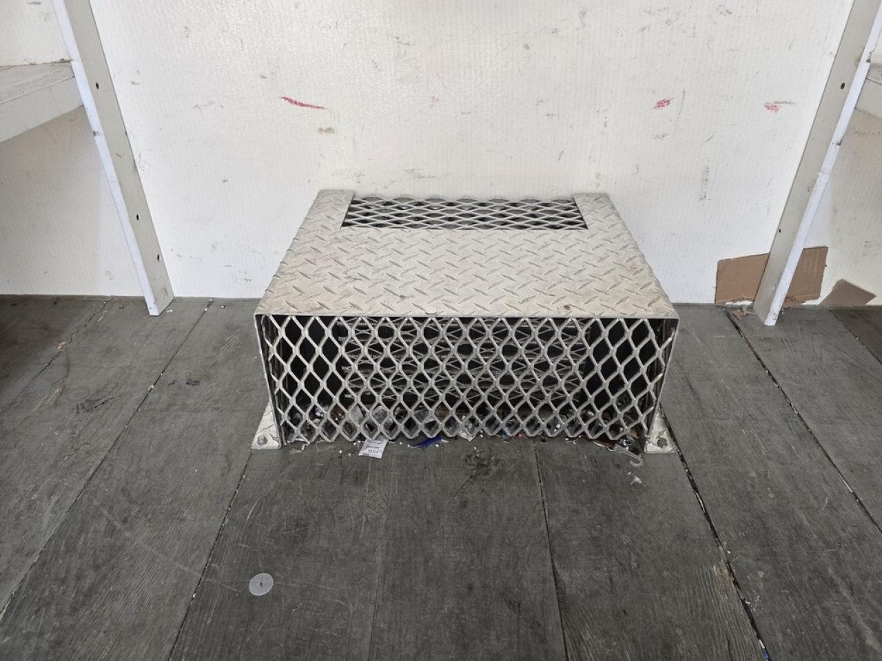 2019 GMC Savana 16Ft Box - V8 Gasoline - Rear Barn Door Photo