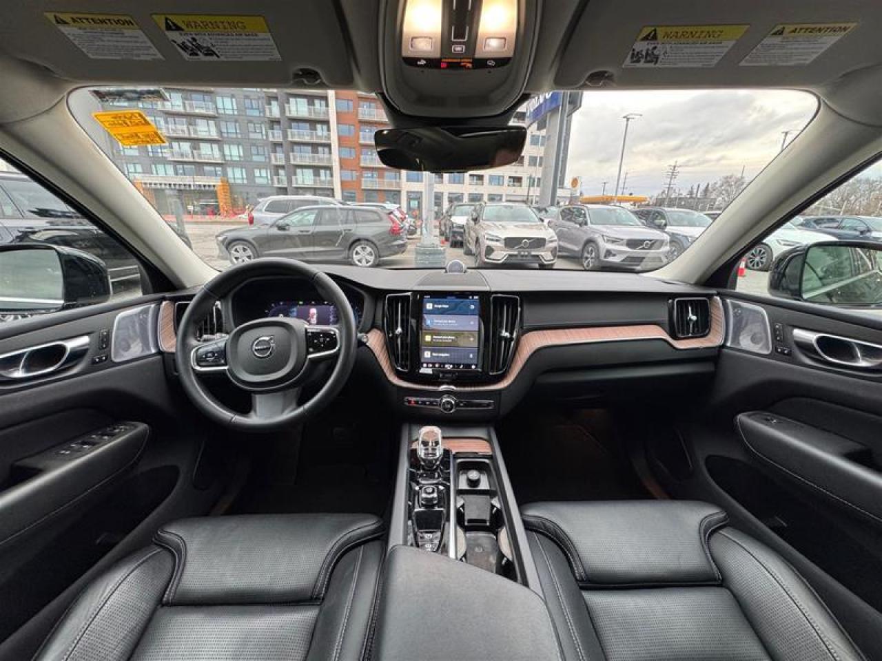 2023 Volvo XC60 B6 AWD Ultimate - Bright Photo