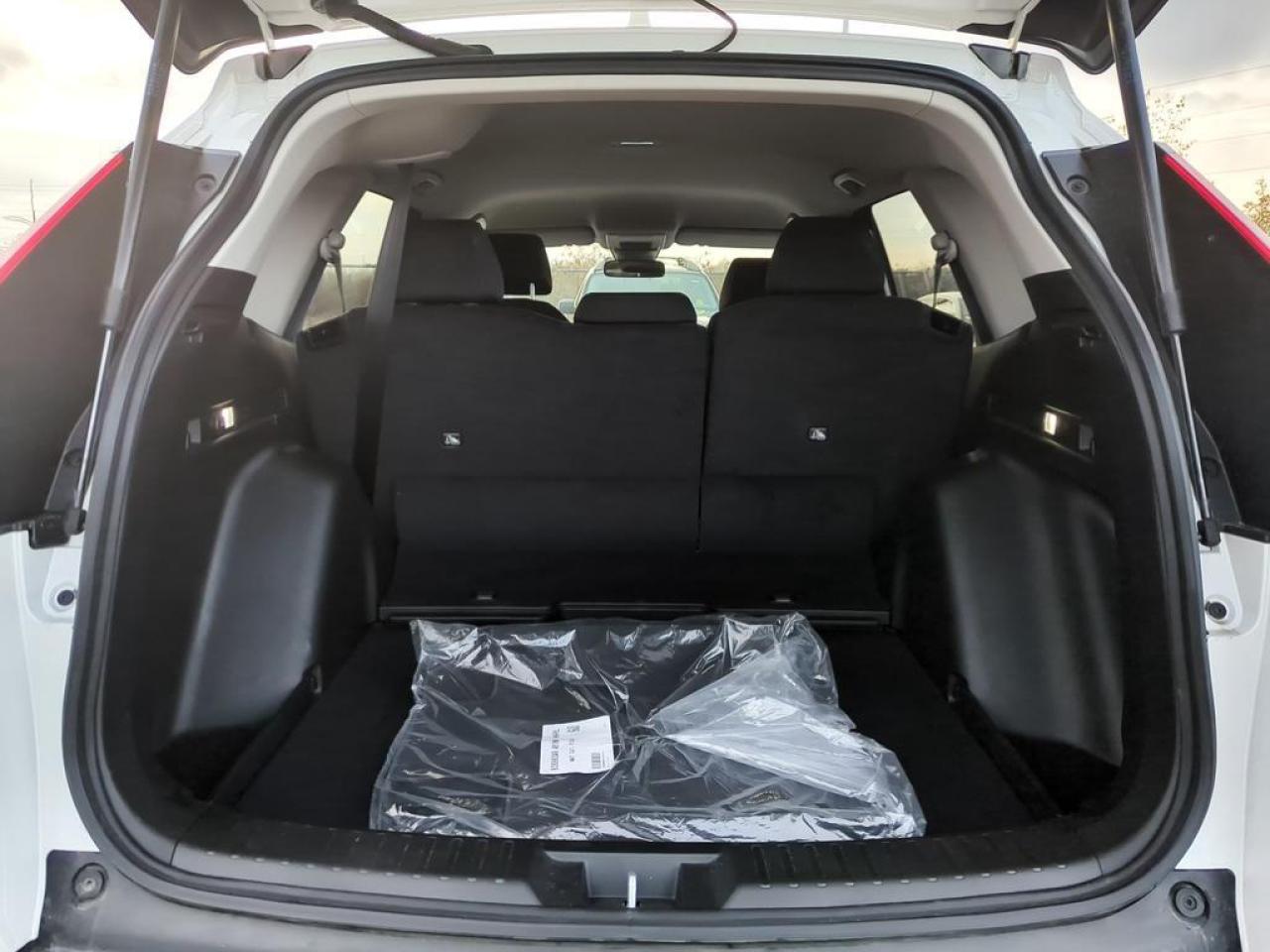 2025 Honda CR-V LX Photo