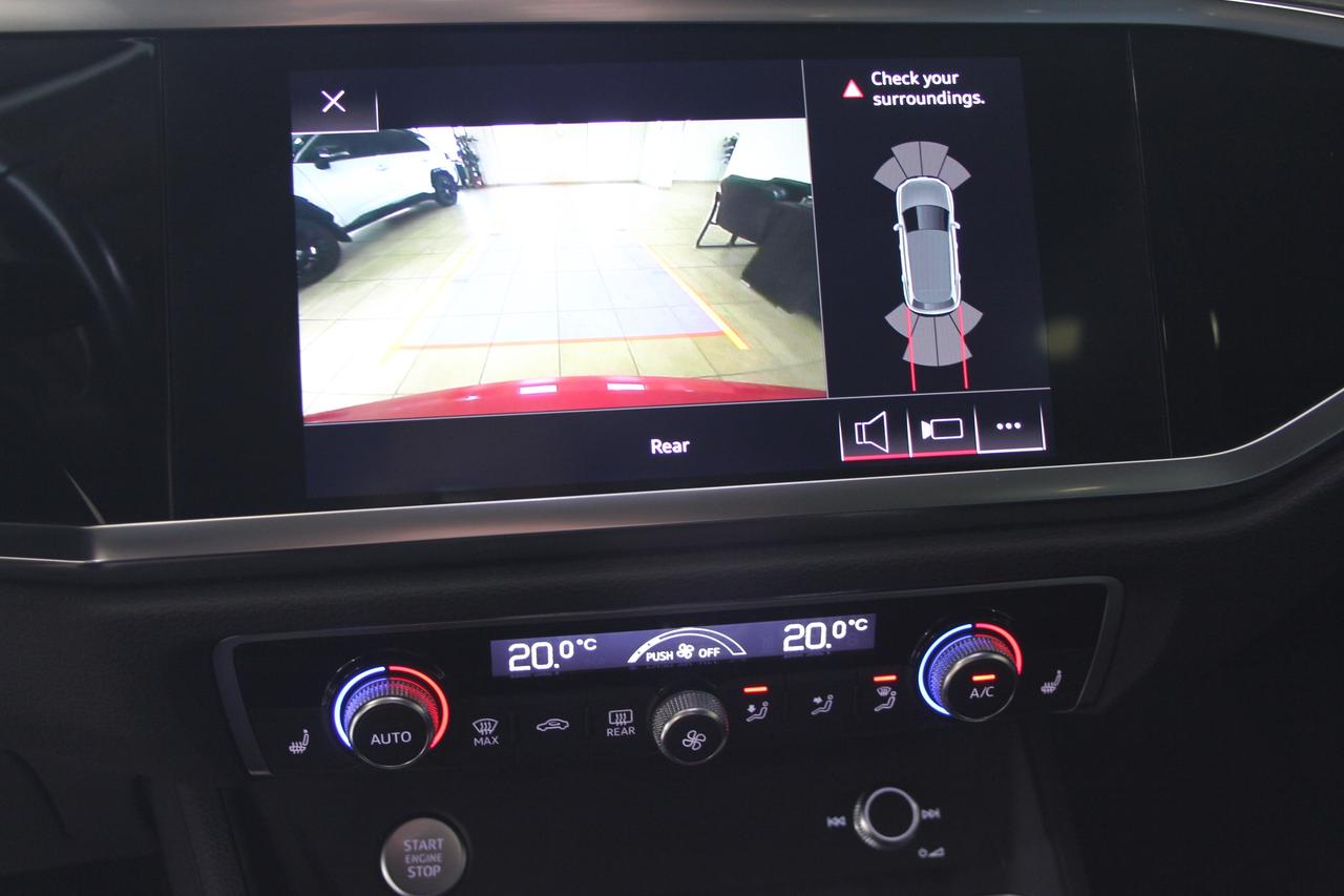 2019 Audi Q3 2.0 TFSI Quattro Progressiv S-Line Photo