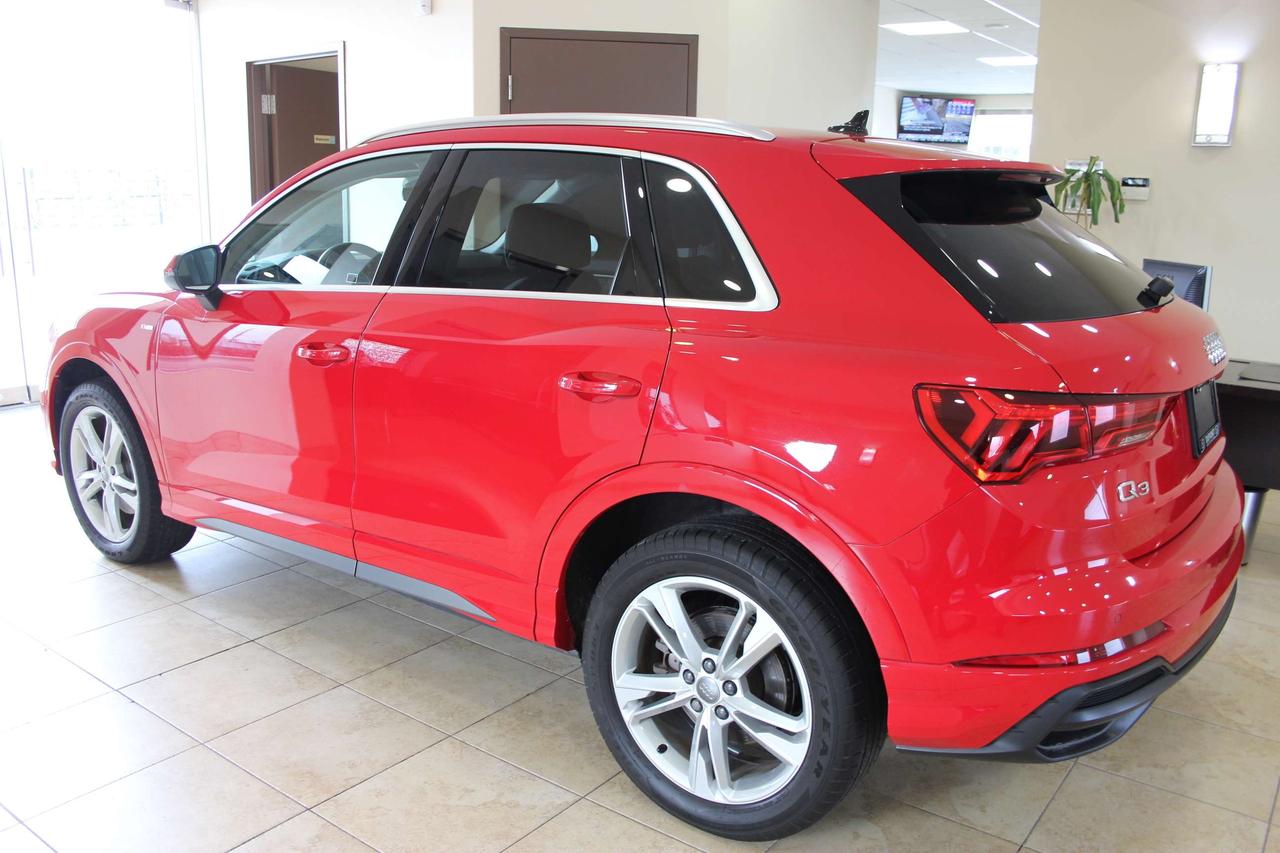 2019 Audi Q3 2.0 TFSI Quattro Progressiv S-Line Photo