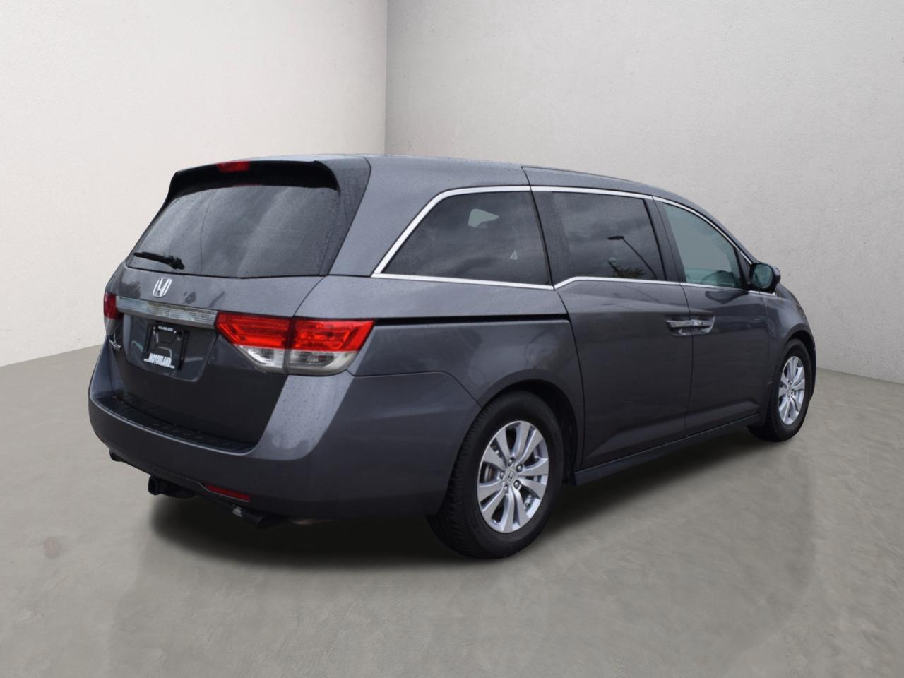 2017 Honda Odyssey EX Photo