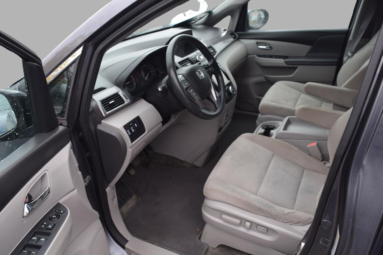 2017 Honda Odyssey EX Photo