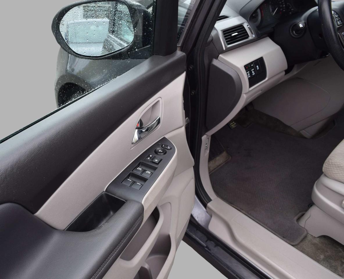 2017 Honda Odyssey EX Photo