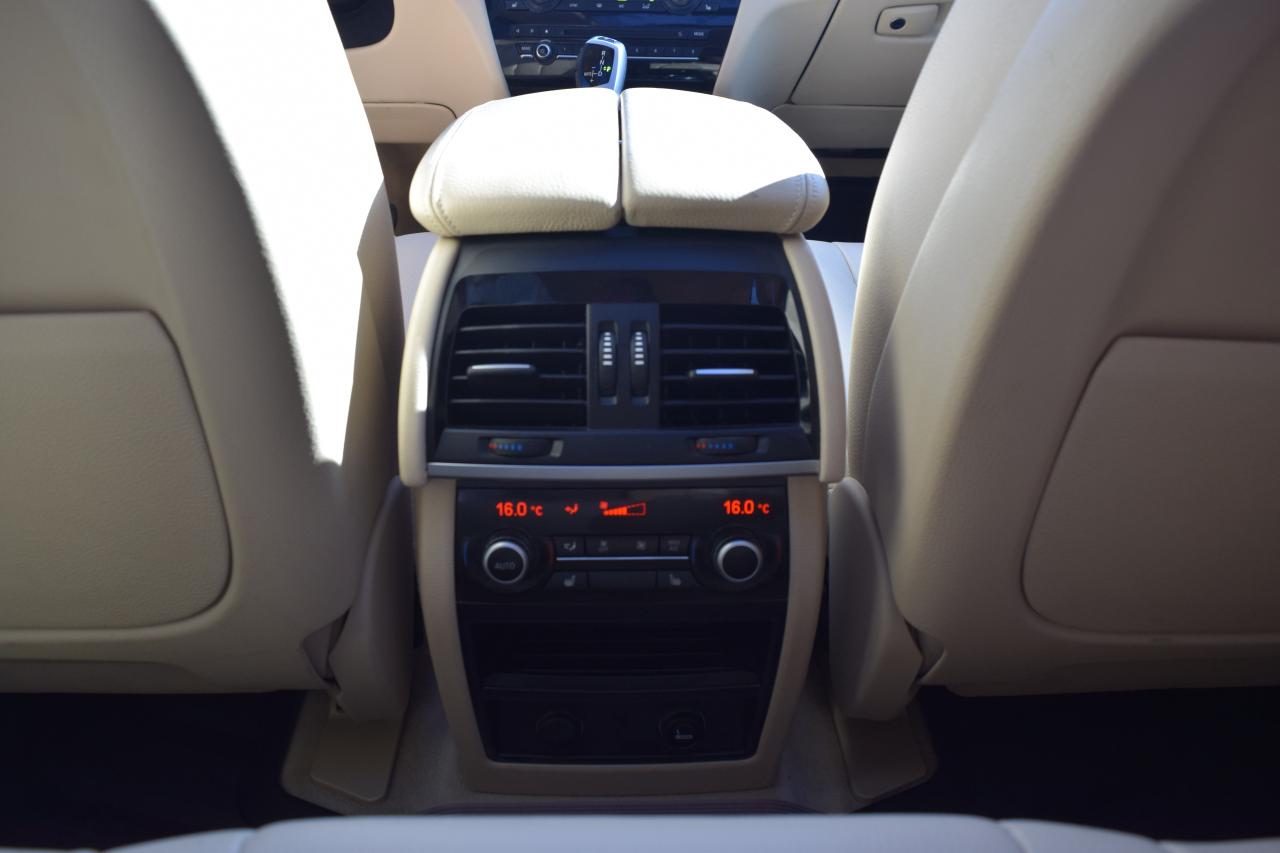 2016 BMW X5 xDrive35i Navi Panoramic Sunroof Photo