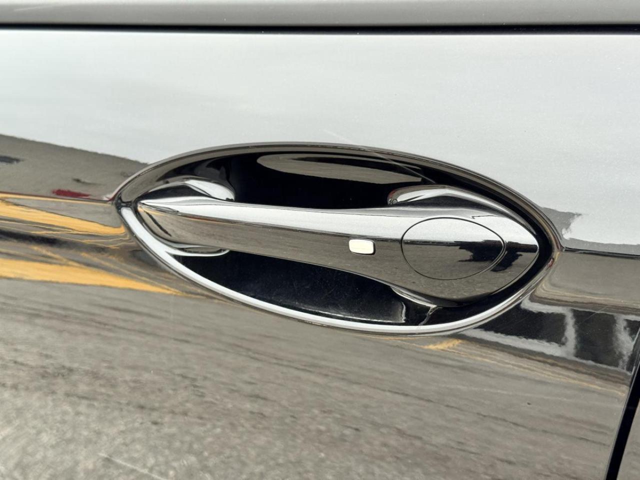 2024 Buick Envista SPORT TOURING/ TWO SETS OF TIRES/ ONLY 4K/MUST SEE Photo