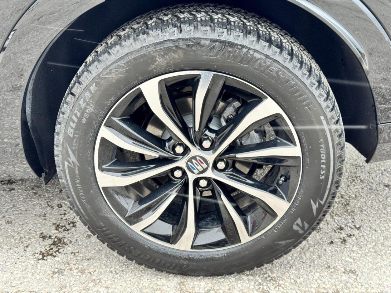 2024 Buick Envista SPORT TOURING/ TWO SETS OF TIRES/ ONLY 4K/MUST SEE Photo