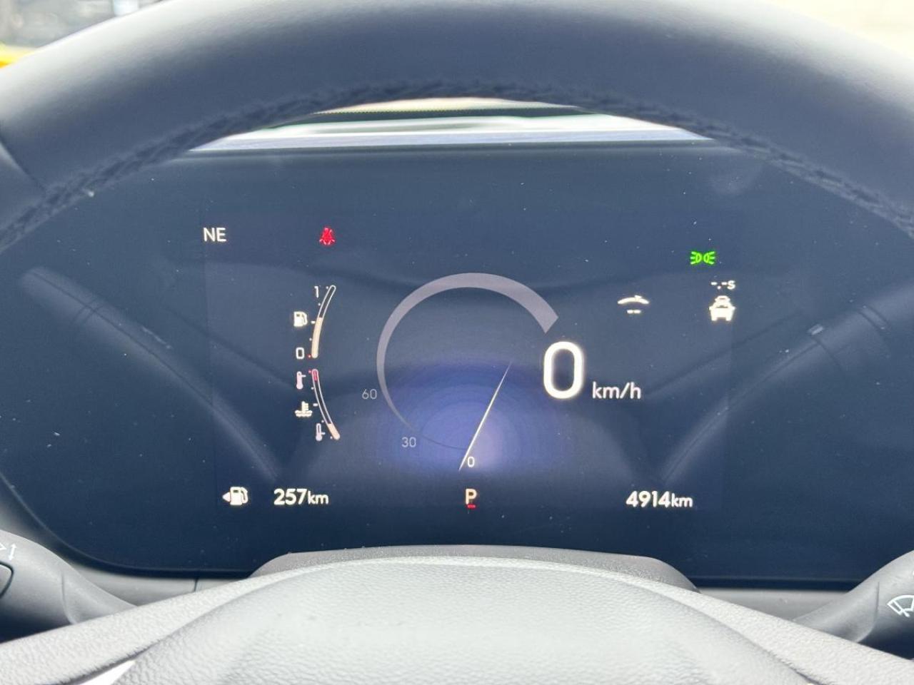 2024 Buick Envista SPORT TOURING/ TWO SETS OF TIRES/ ONLY 4K/MUST SEE Photo