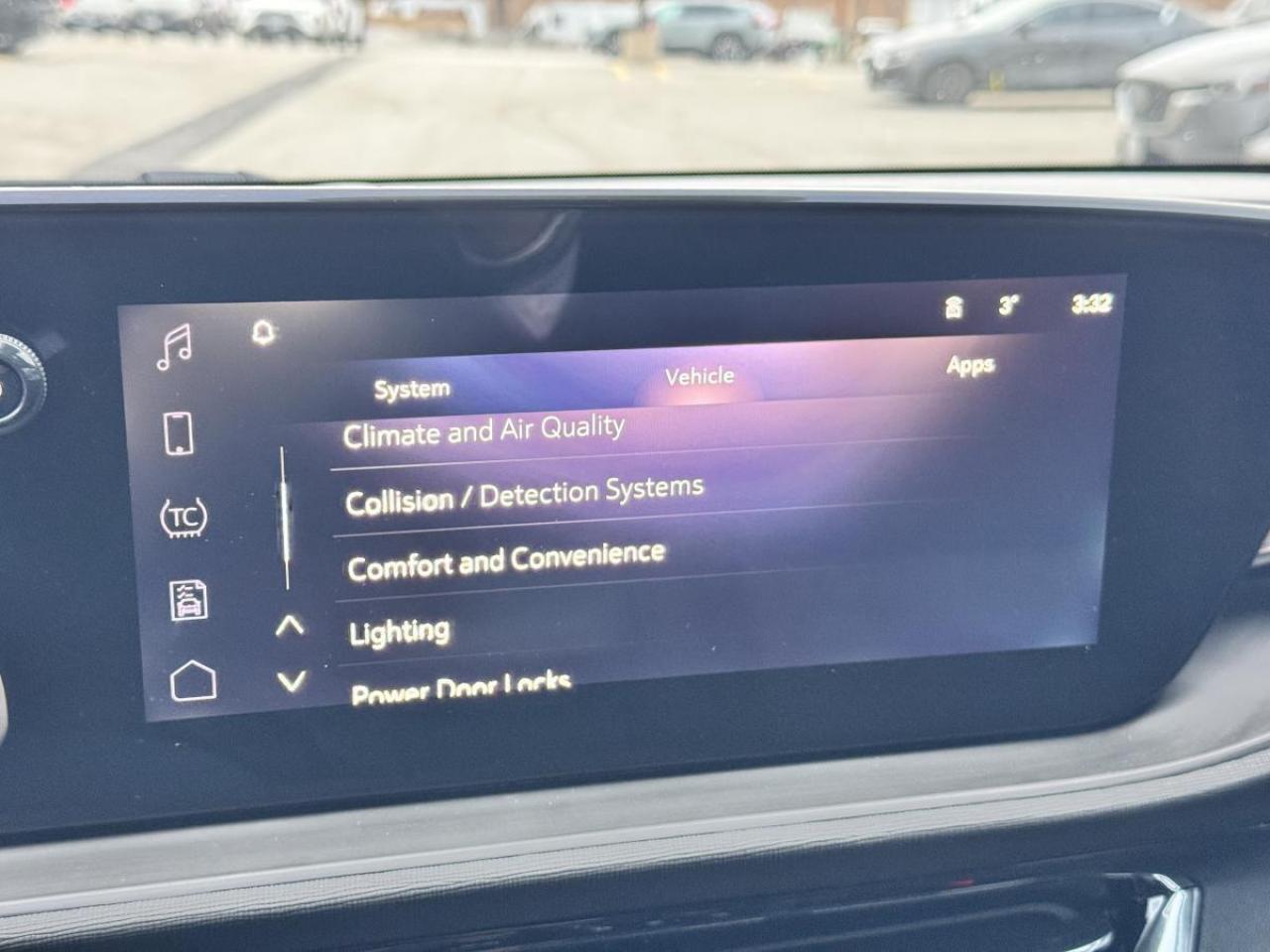 2024 Buick Envista SPORT TOURING/ TWO SETS OF TIRES/ ONLY 4K/MUST SEE Photo