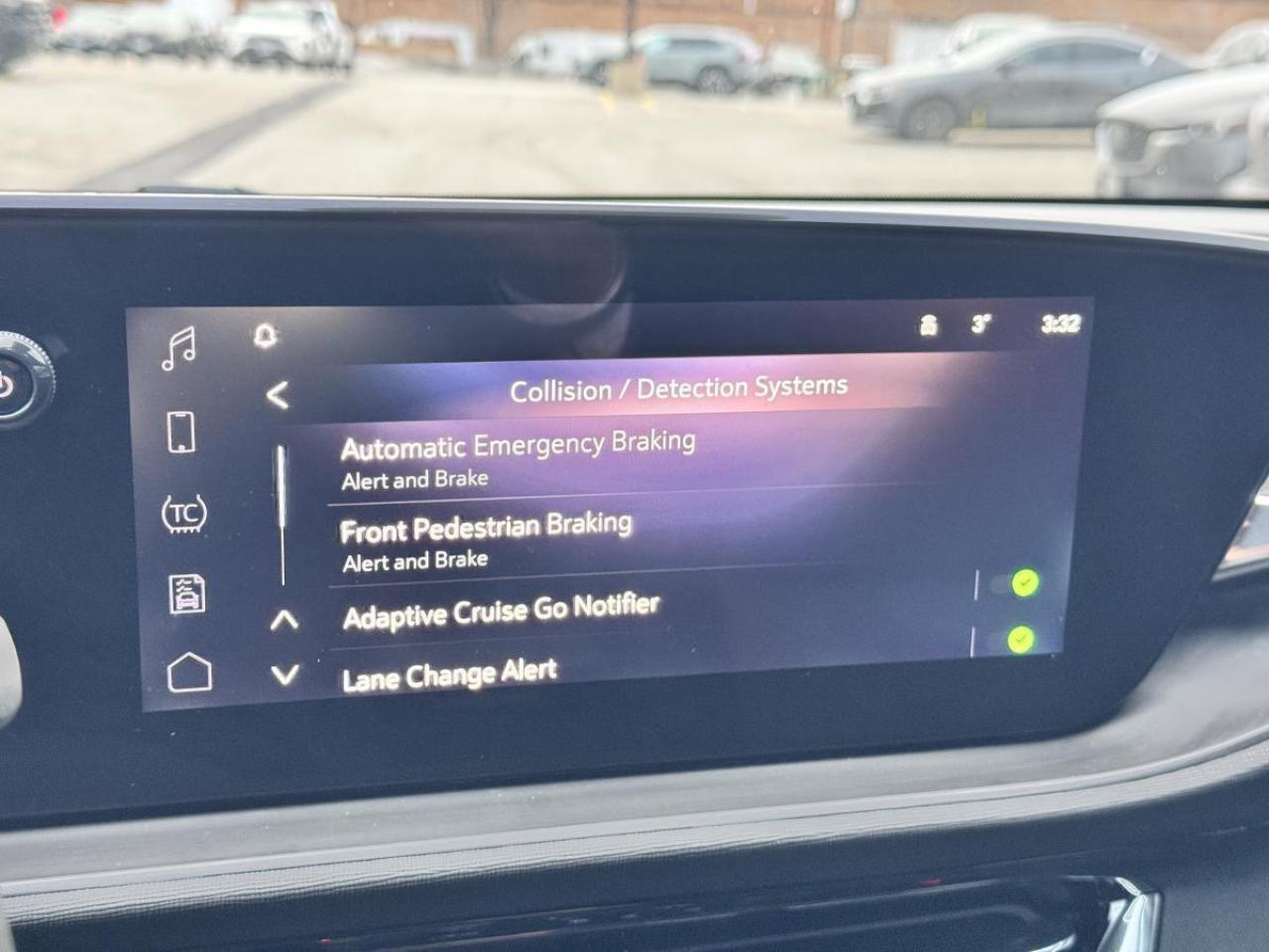 2024 Buick Envista SPORT TOURING/ TWO SETS OF TIRES/ ONLY 4K/MUST SEE Photo