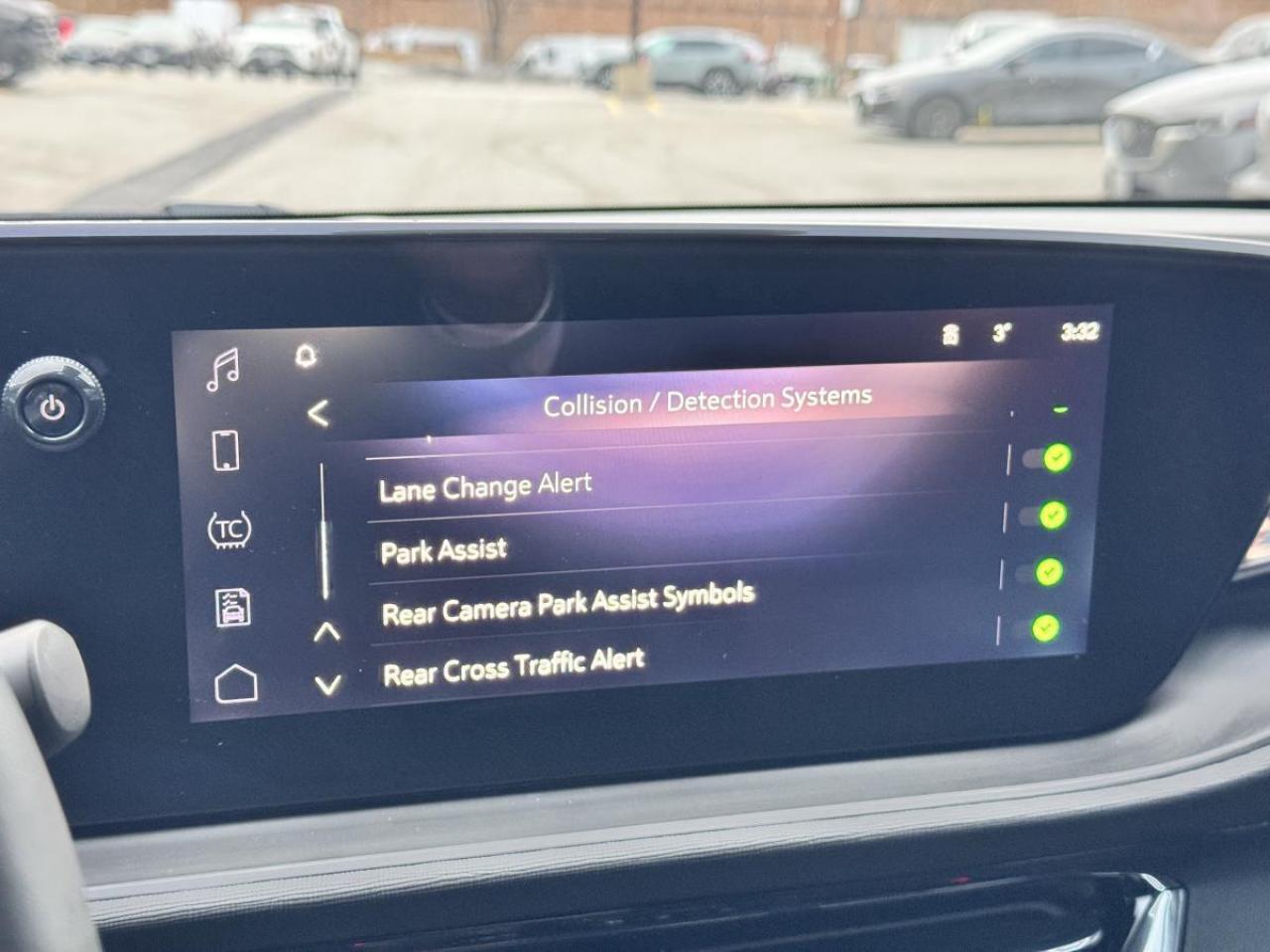 2024 Buick Envista SPORT TOURING/ TWO SETS OF TIRES/ ONLY 4K/MUST SEE Photo