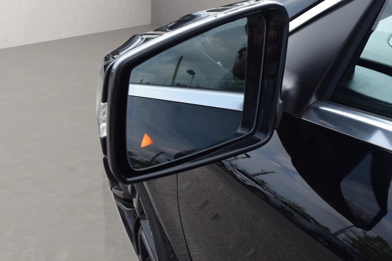 2015 Mercedes-Benz CLA-Class CLA250 4MATIC Navi Panoramic Sunroof Photo