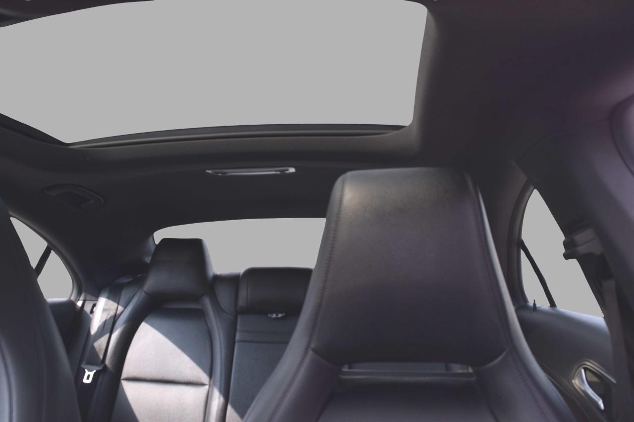 2015 Mercedes-Benz CLA-Class CLA250 4MATIC Navi Panoramic Sunroof Photo