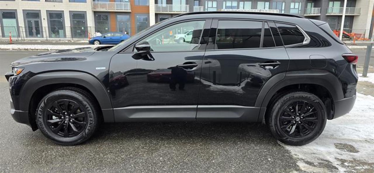 2025 Mazda CX-50 Hybrid Kuro e-AWD Photo2