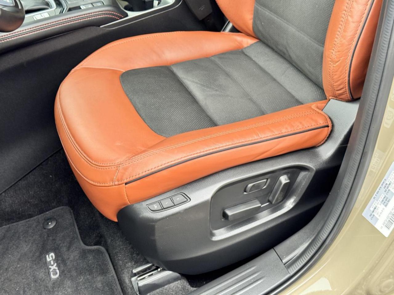 2025 Mazda CX-5 SUNA AWD/ EXTENDED WARRANTY/ 3.95% RATE/ CPO Photo