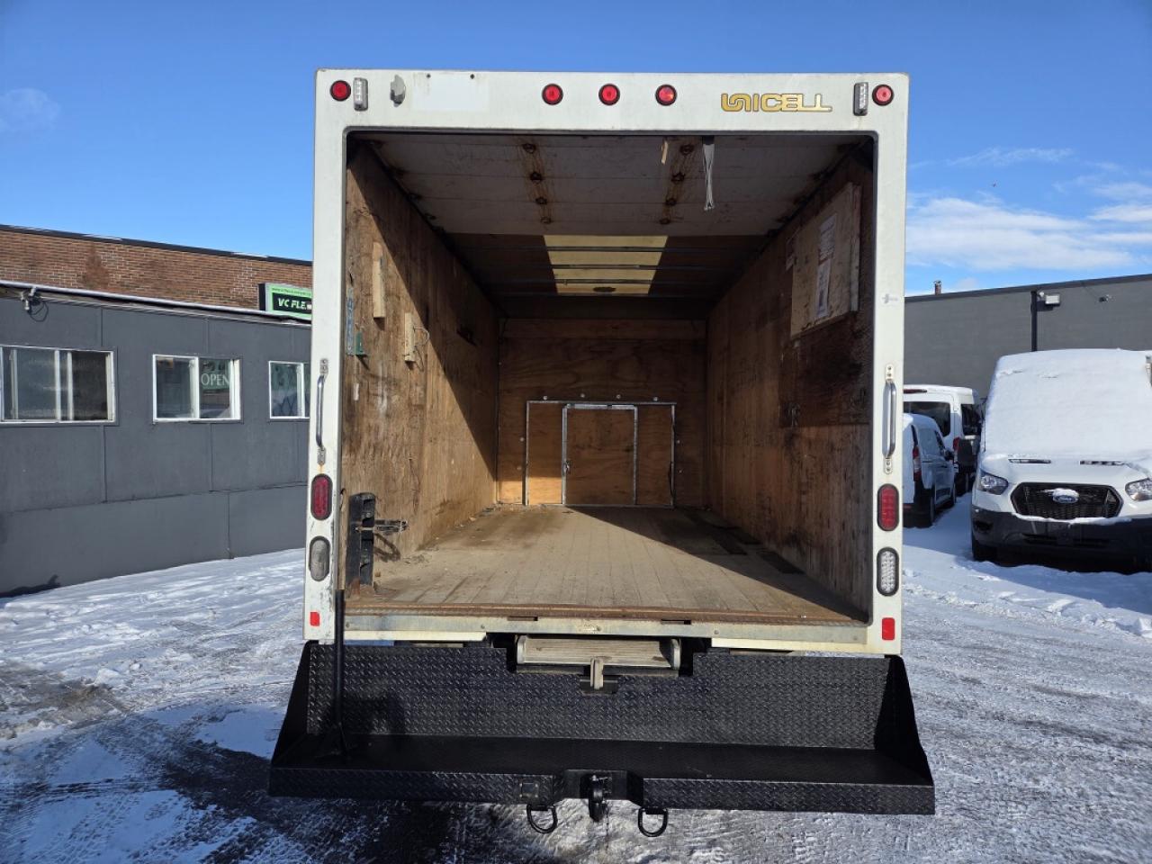 2017 Ford E-450 16Ft Box - Ramp - Gasoline - Tow Package Photo