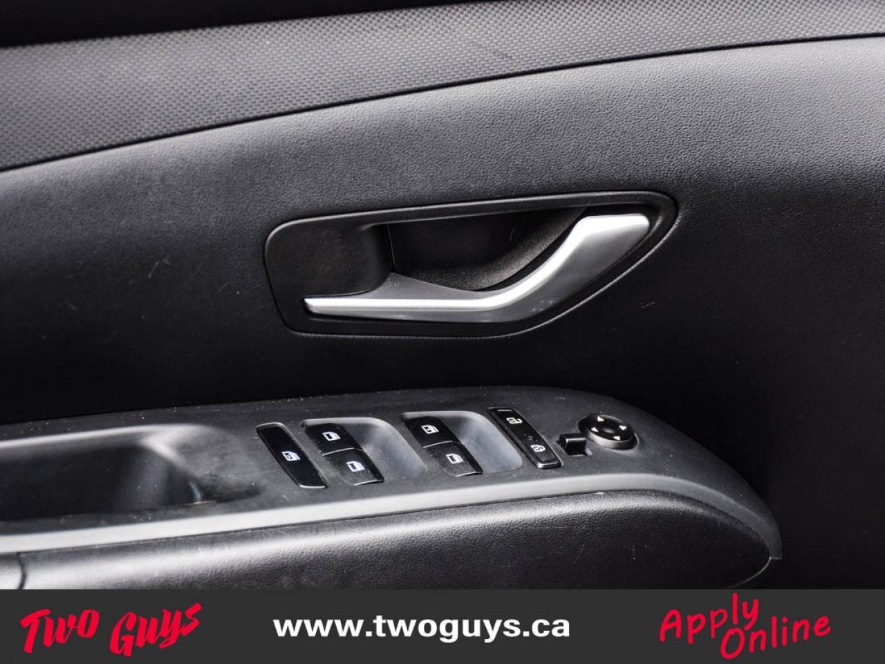 2022 Hyundai Tucson Essential   2.5L AWD   Htd Seats   Remote Start Photo