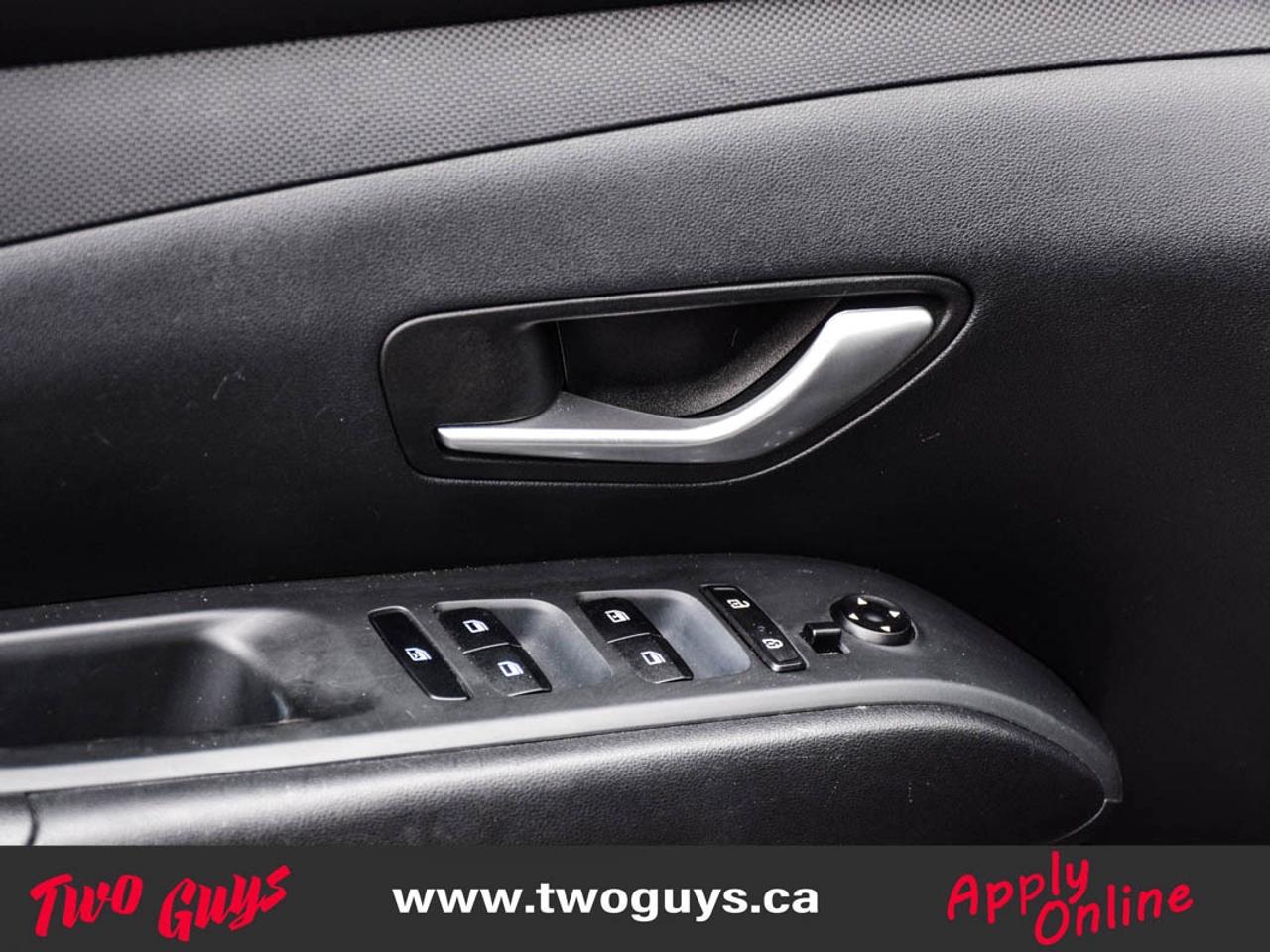 2022 Hyundai Tucson Essential   2.5L AWD   Htd Seats   Remote Start Photo