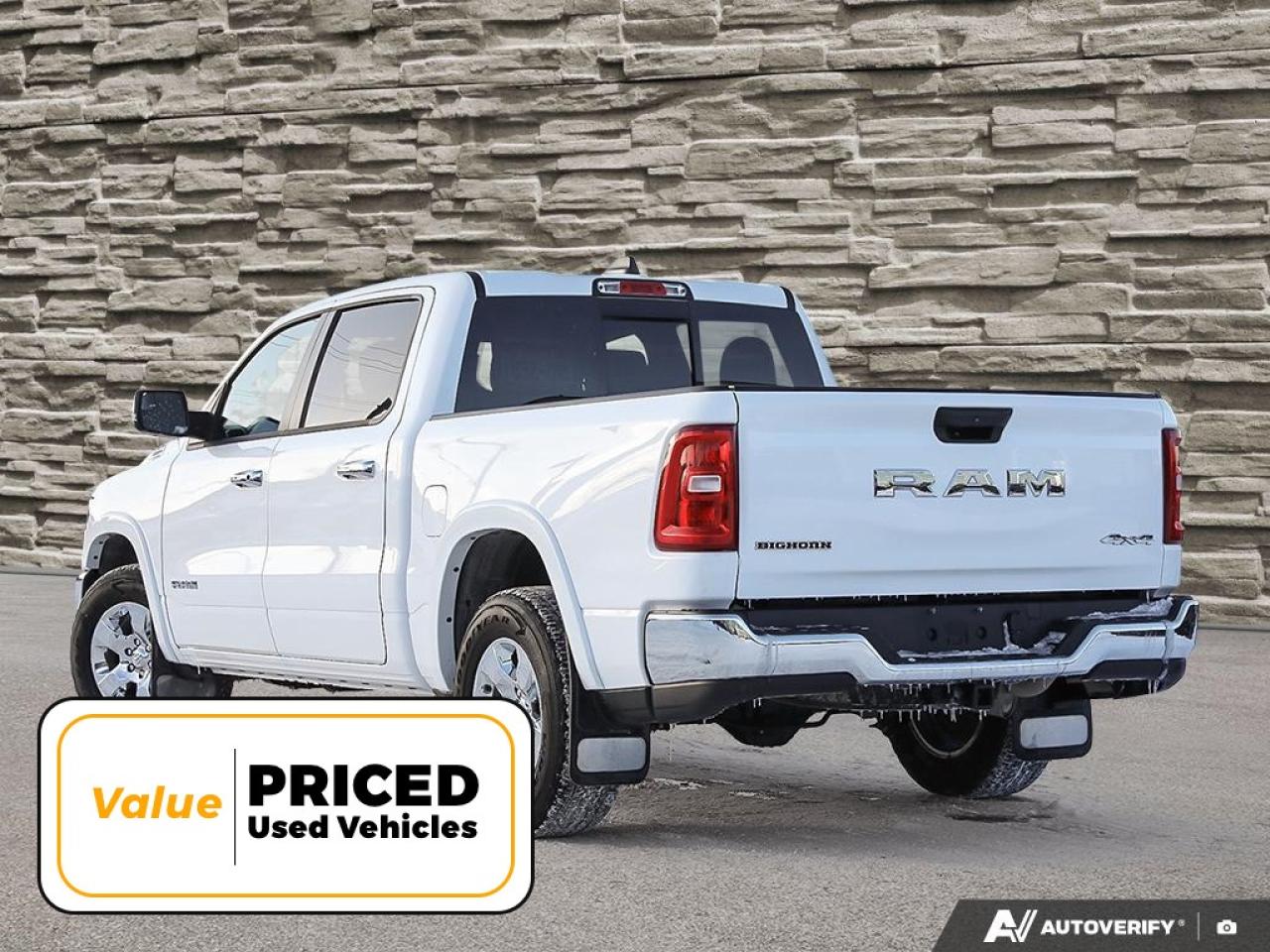 2025 RAM 1500  Photo3