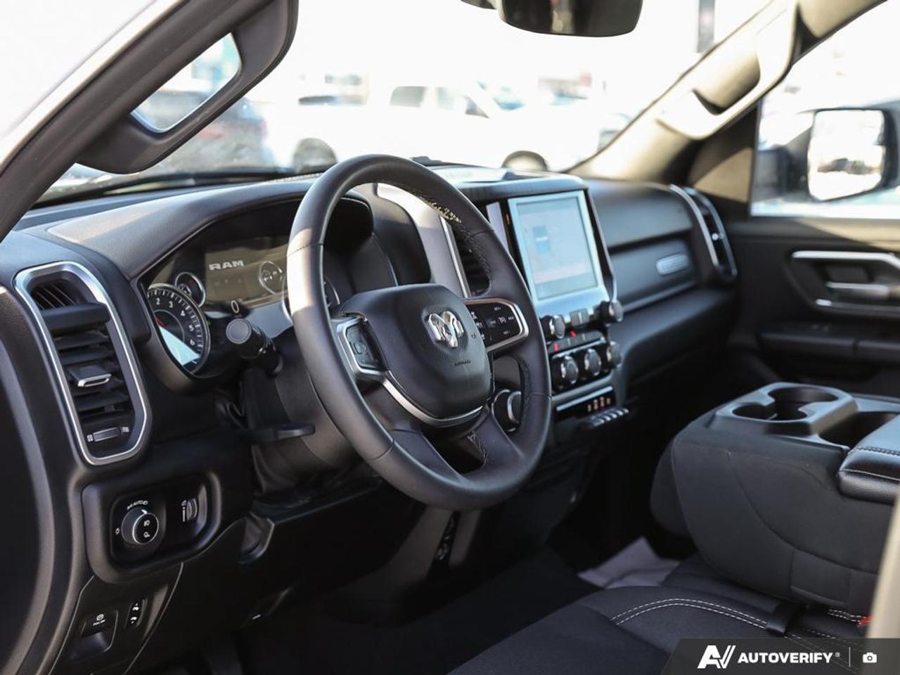 2025 RAM 1500  Photo