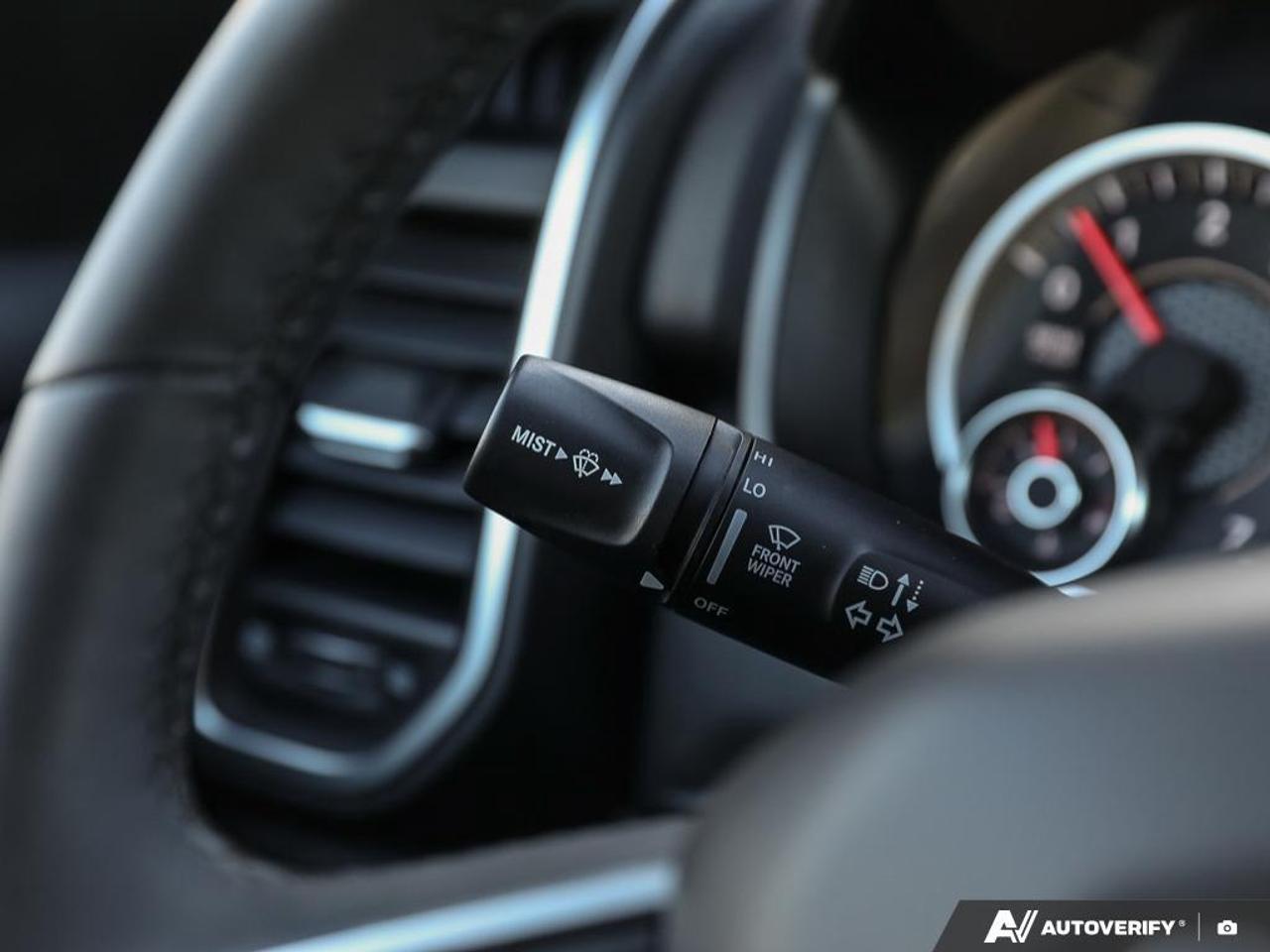 2025 RAM 1500  Photo