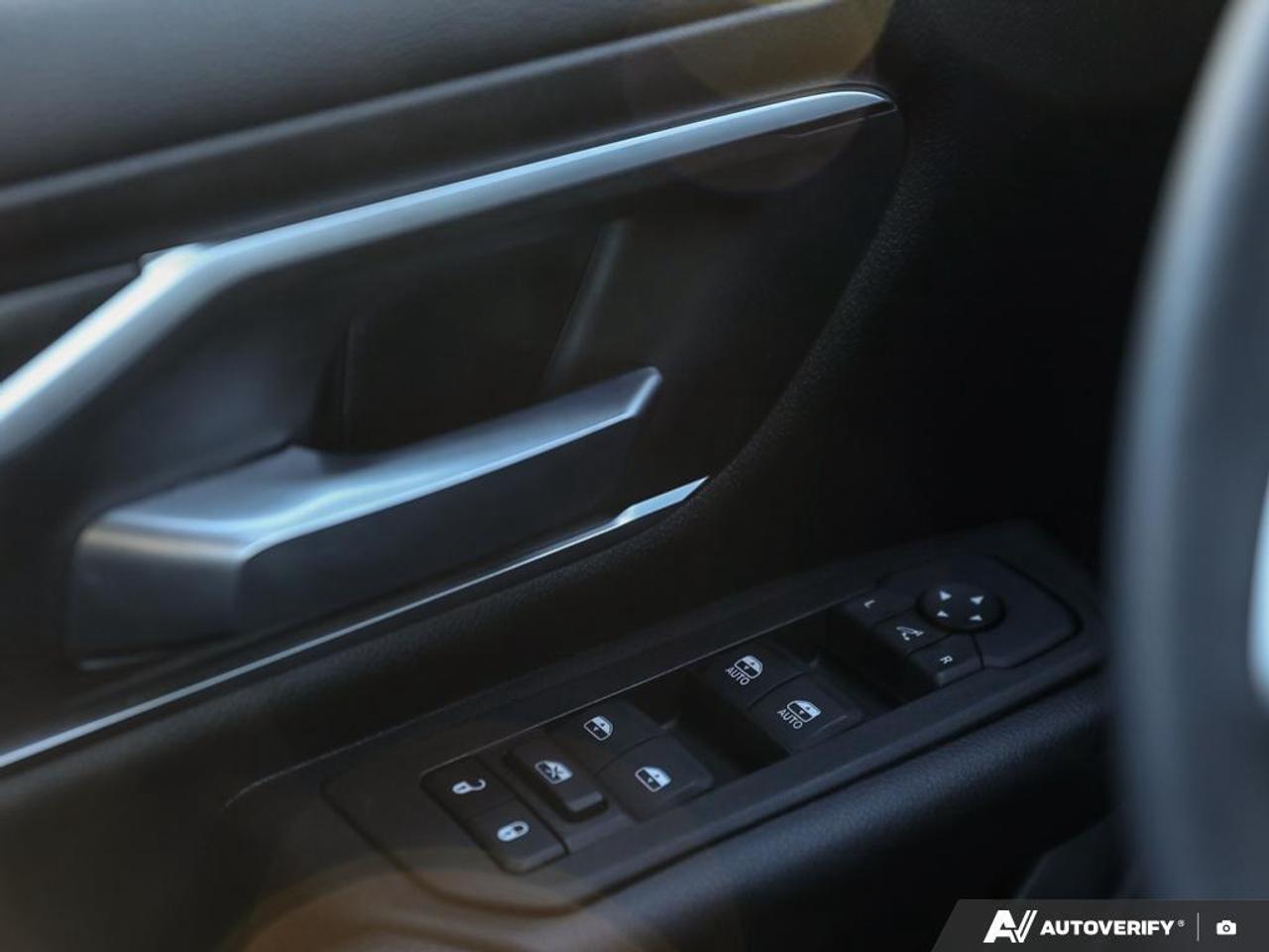 2025 RAM 1500  Photo