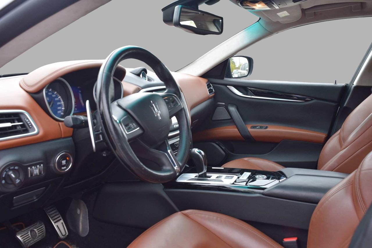 2015 Maserati Ghibli S Q4 Limited Edition Photo