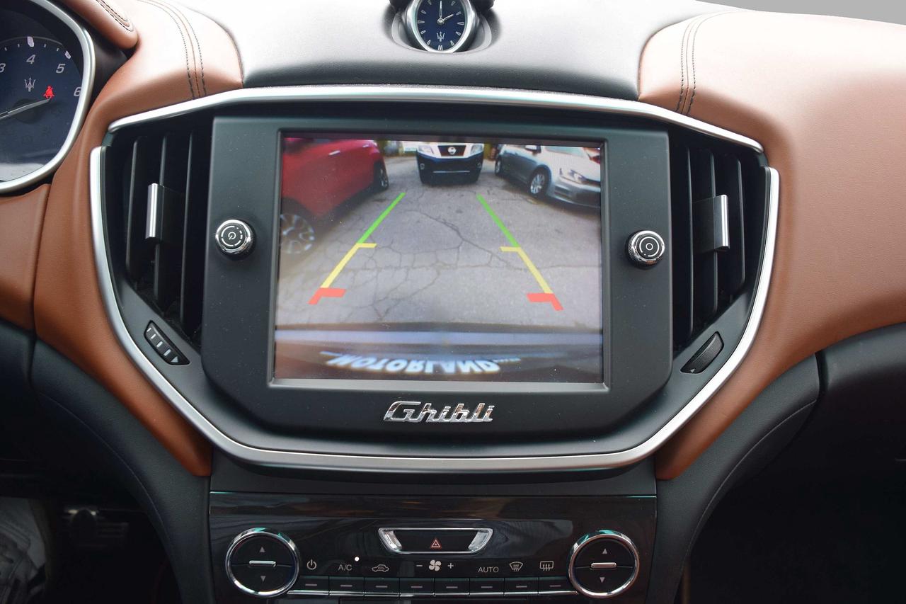 2015 Maserati Ghibli S Q4 Limited Edition Photo