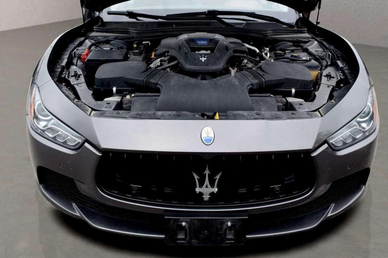 2015 Maserati Ghibli S Q4 Limited Edition Photo