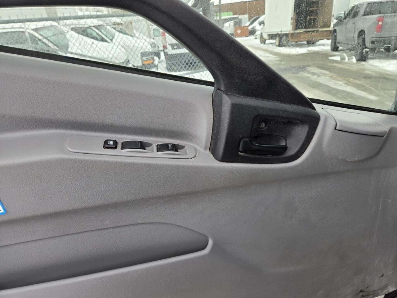 2017 Hino 195 12Ft Box - Custom Lift Gate - CERTIFIED Photo