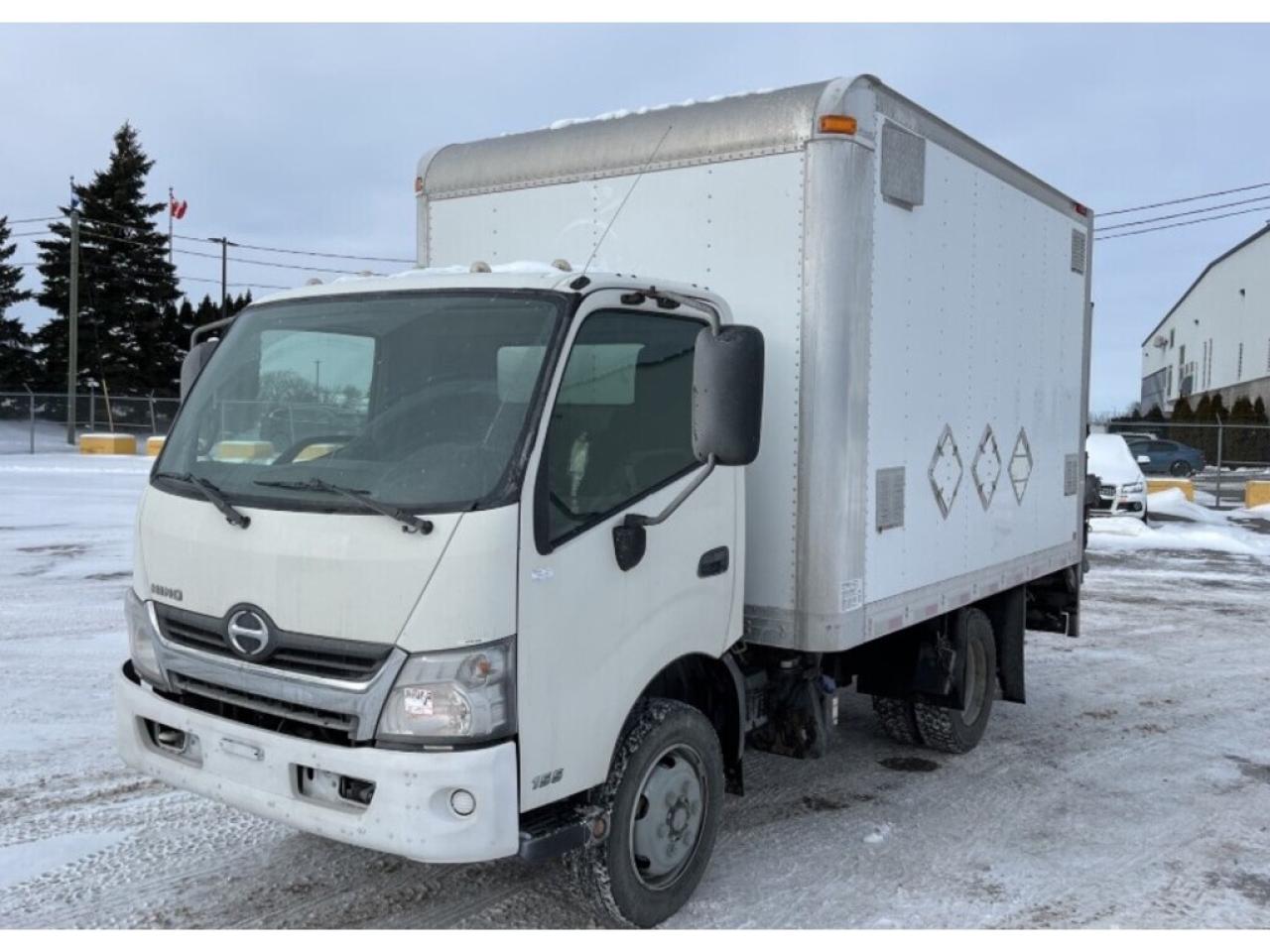 2017 Hino 195 12Ft Box - Custom Lift Gate - CERTIFIED Photo