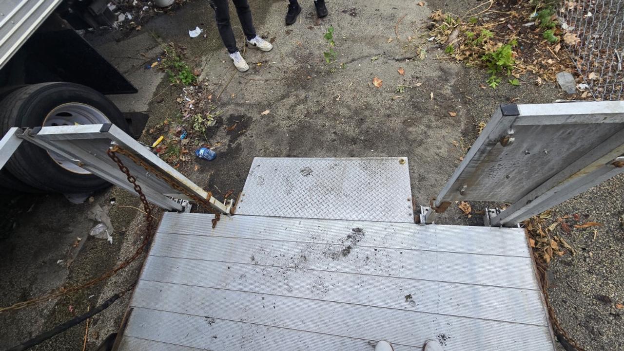 2017 Hino 195 12Ft Box - Custom Lift Gate - CERTIFIED Photo