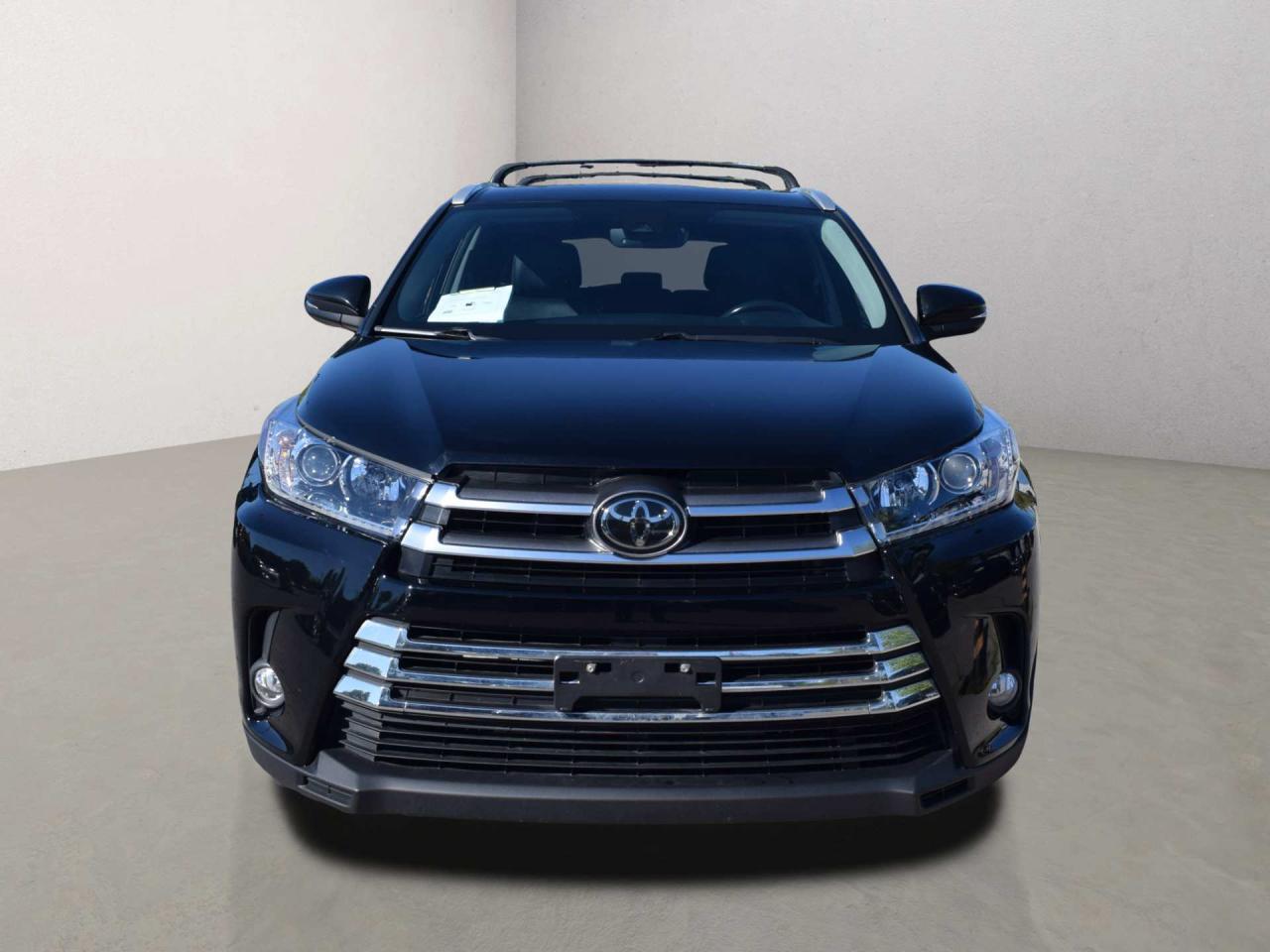 2018 Toyota Highlander XLE LEATHER NAVI SUNROOF Photo