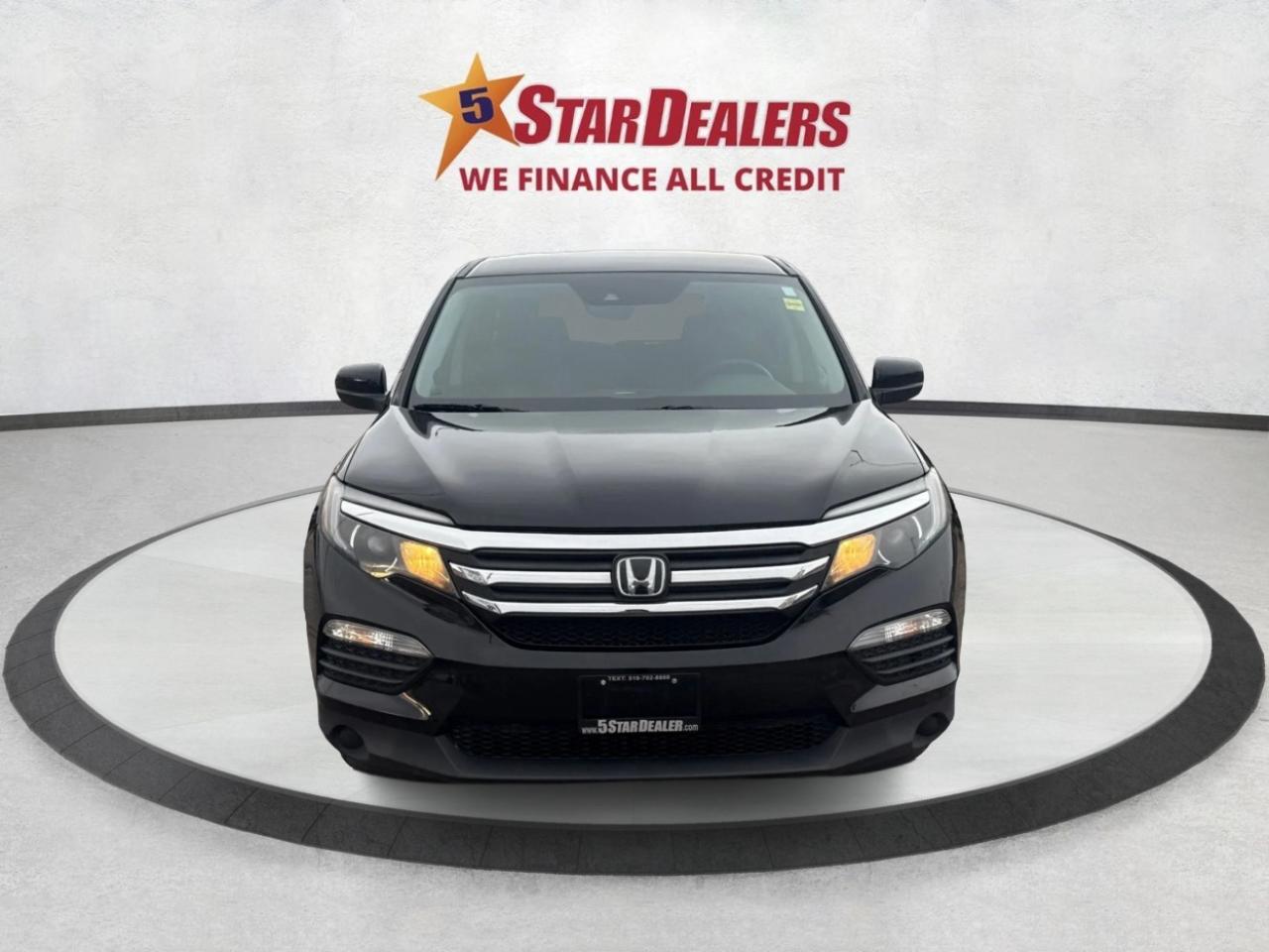 2017 Honda Pilot AWD LX 8 PASS HEATED SEATS WE FINANCE ALL CREDIT! Photo