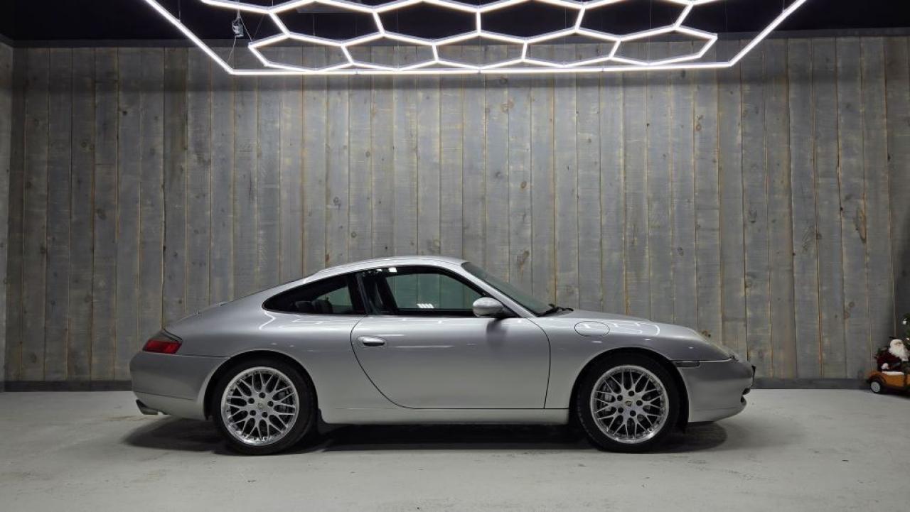 1999 Porsche 911 Carrera CARRERA 4 COUPE 6SPD MANUAL  ACCIDENT FREE Photo