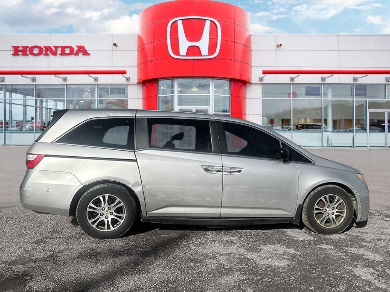 2011 Honda Odyssey EX Photo